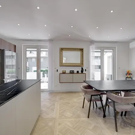 펜션 Urbanflat 228 - D Exception Avec Piscine Privee Et Plages A Pied Les Pins 주앙레핑