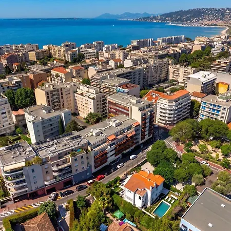 Сasa de vacaciones Urbanflat 228 - D Exception Avec Piscine Privee Et Plages A Pied Les Pins Juan-les-Pins